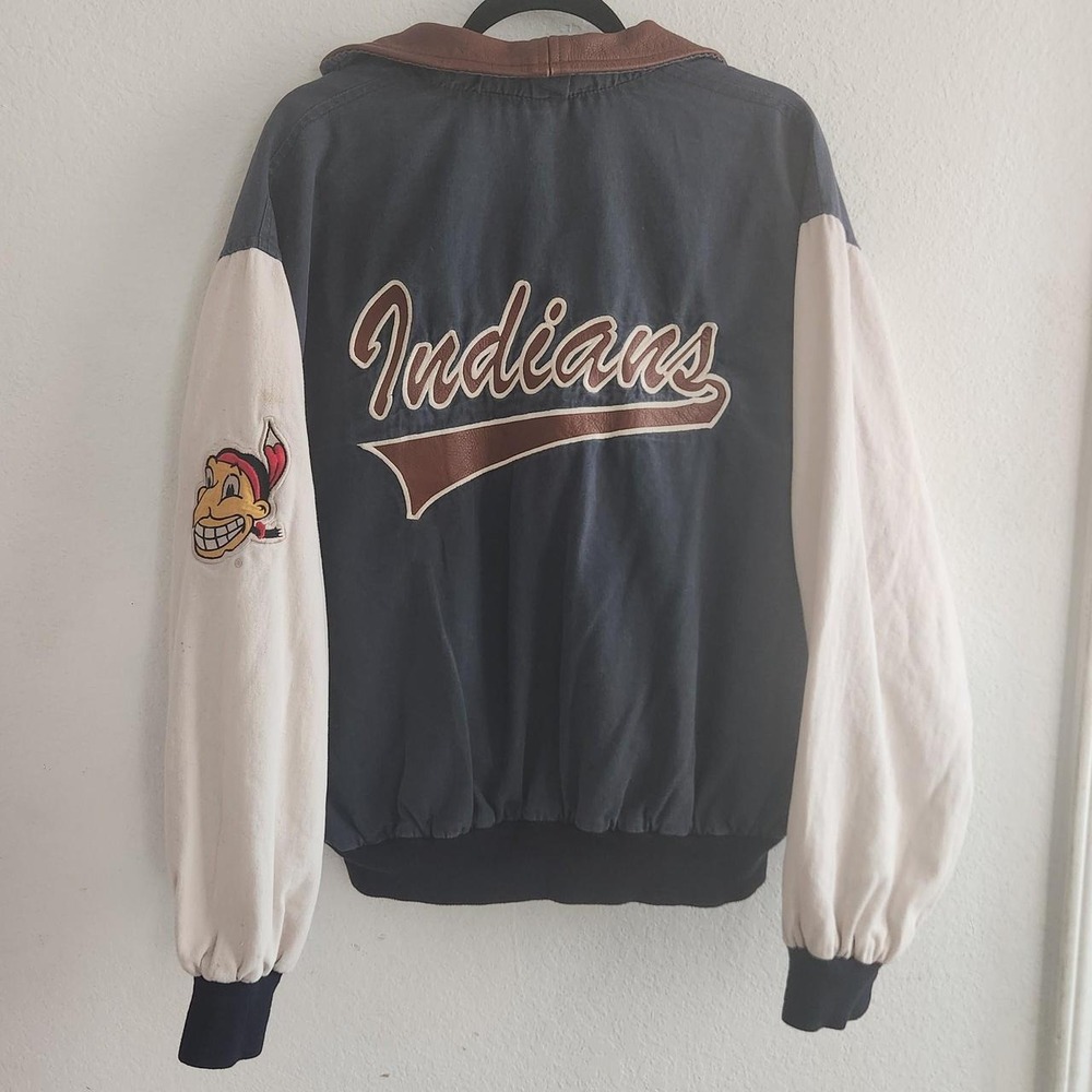 Vtg 90s MLB Cooperstown Collection Cleveland Indians Chief Wahoo BomberJacket XL